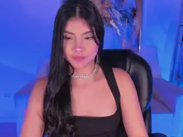 Chaturbate Adult Video Chat of mialaurence_