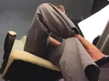 Chaturbate Live Porn of marietta__castro