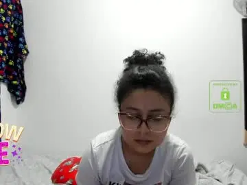 Chaturbate Adult Video Chat of bonnie_lam_