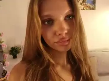 Chaturbate Live Sex Cam of katie_hawkins