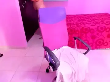 Chaturbate Free Live Porn of latina_horny_doll