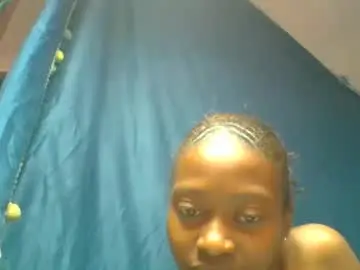 Chaturbate Live Sex Cam of marinagold69