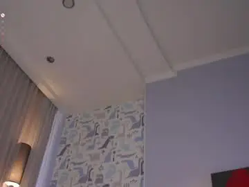 Chaturbate Best live sex cam show of sheliamuyres