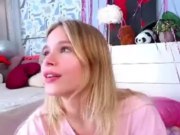 Chaturbate Sex Chat of sheliamuyres