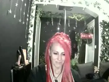 Chaturbate Live Sex Cam of saucysky