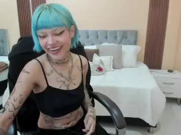 Chaturbate Live Sex Cam of bela_craxkerr