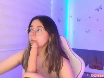 Chaturbate Free Live Porn of sweettvera_