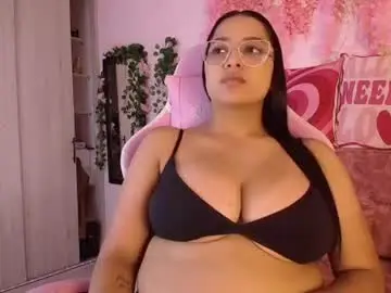 Chaturbate Watch Live Sex Cams of chloe__moon_