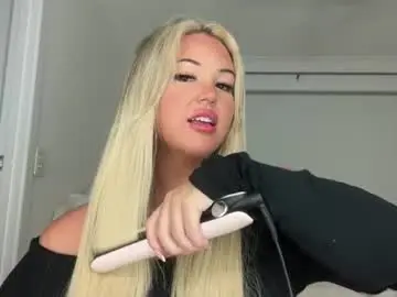 Chaturbate Live Sex of averybabyyx