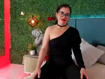 Chaturbate Live Sex Cam of linagh