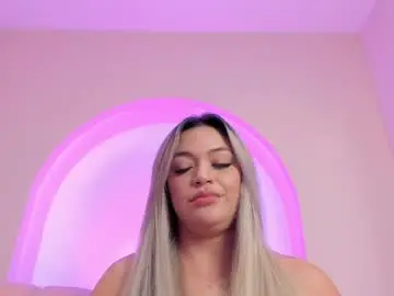 Chaturbate Sex Chat of milaowens