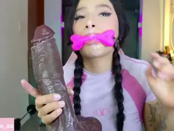 Chaturbate Adult Video Chat of issa_garcia