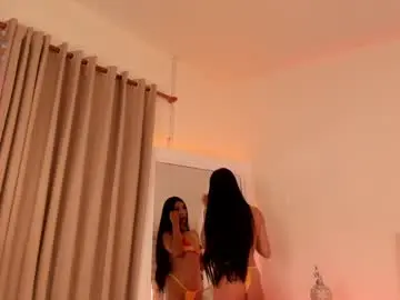 Chaturbate Live Sex Cam of missvaleriaa
