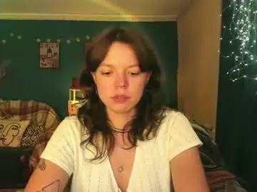Chaturbate Sex Cam of clancyosbourne