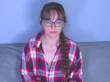 Chaturbate Adult Video Chat of doll_tessa