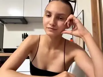 Chaturbate Adult Webcams of lynellegundelach