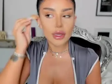 Chaturbate Free Porn Cam of moniqueeass
