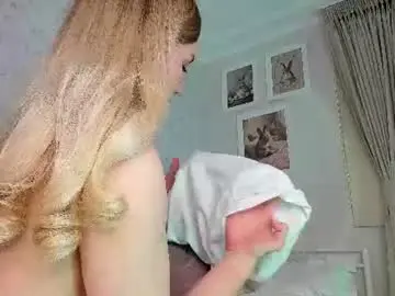 Chaturbate Live Sex of kitty__sophie