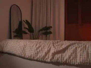 Chaturbate Best live sex cam show of carolart