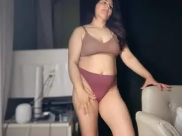 Chaturbate Adult Video Chat of ema_lov3