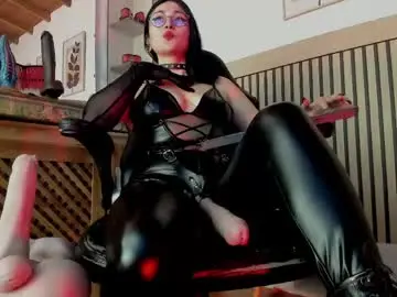 Chaturbate Adult Webcams of madame_ibby