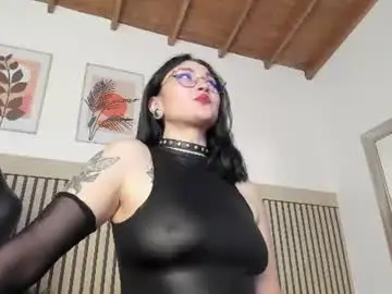 Chaturbate Live Sex of madame_ibby