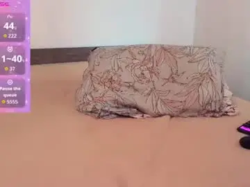 Chaturbate Live Sex of rosebelle1