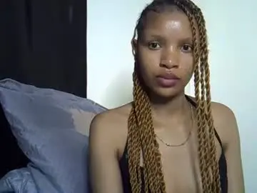 Chaturbate Live Porn of petite_melinda