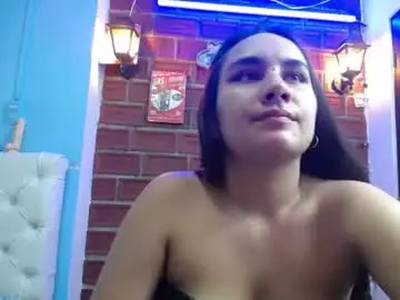 Chaturbate Adult Webcam of maylin_hornyy19