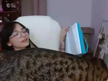 Chaturbate Adult Webcams of moonlady_