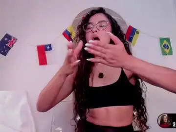 Chaturbate Live Sex Cam of alizza_