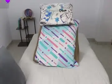 Chaturbate Live Porn of moonwoman_