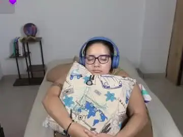 Chaturbate Best live sex cam show of moonwoman_
