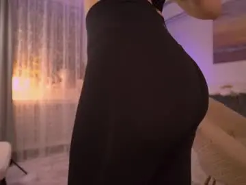 Chaturbate Live Sex Cam of sweety_rinushka_