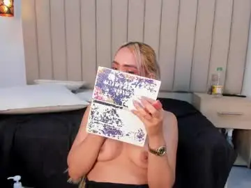 Chaturbate Sex Cam of ashley_miller26