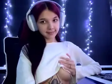 Chaturbate Live Sex Cam of roxiepiurkowski