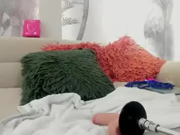 Chaturbate Free Live Porn of michbrunnette