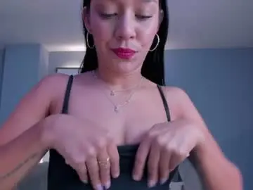 Chaturbate Free Live Porn of amalia_cruss