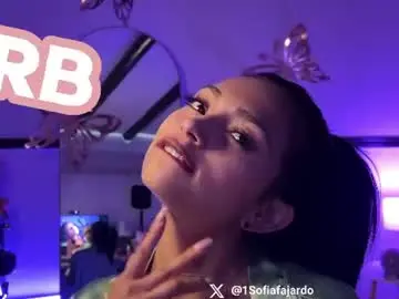 Chaturbate Sex Cam of sweet_littleee