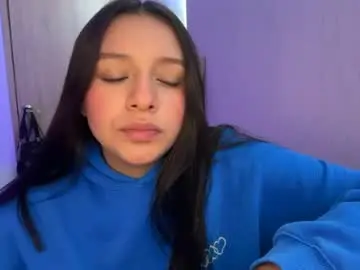 Chaturbate Live Sex Cam of kimmi_foxy