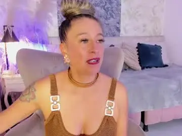 Chaturbate Live Sex Cam of liannaa_