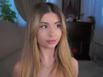 Chaturbate Watch Live Sex Cams of holayoula