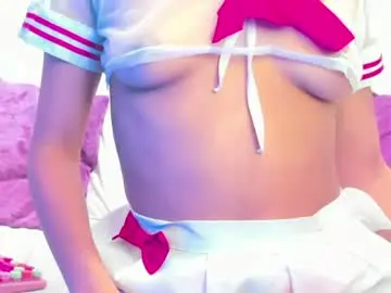 Chaturbate Watch Live Sex Cams of miaweiss