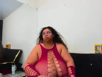 Chaturbate Watch Live Sex Cams of lynn_and_esteban