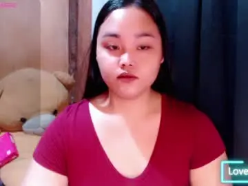 Chaturbate Nude Webcam of urasian_hotchix69