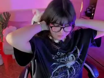 Chaturbate Free Live Porn of honey_m0on
