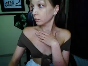 Chaturbate Best live sex cam show of emilly_xkiss