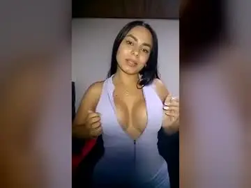 Chaturbate Free Porn Cam of valeska9