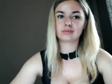 Chaturbate Adult Video Chat of love_dom_meg