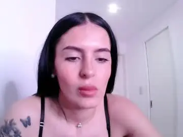 Chaturbate Watch Live Sex Cams of miakeller01